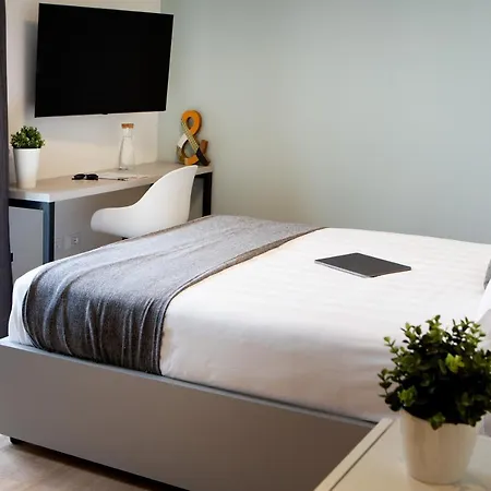 Hotel Dotcampus Center