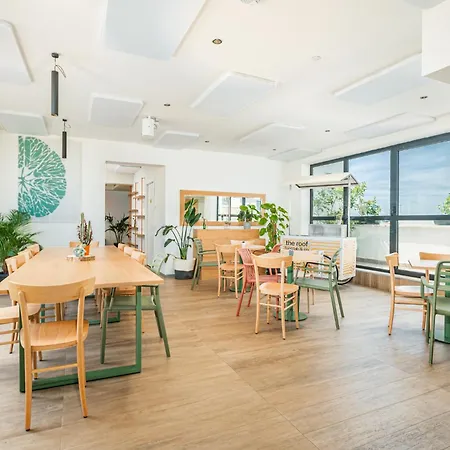 Dotcampus Center Hotel