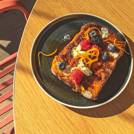 Dotcampus Center Hotel 3*