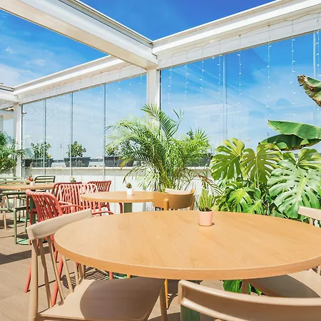 Dotcampus Center 3* 罗马