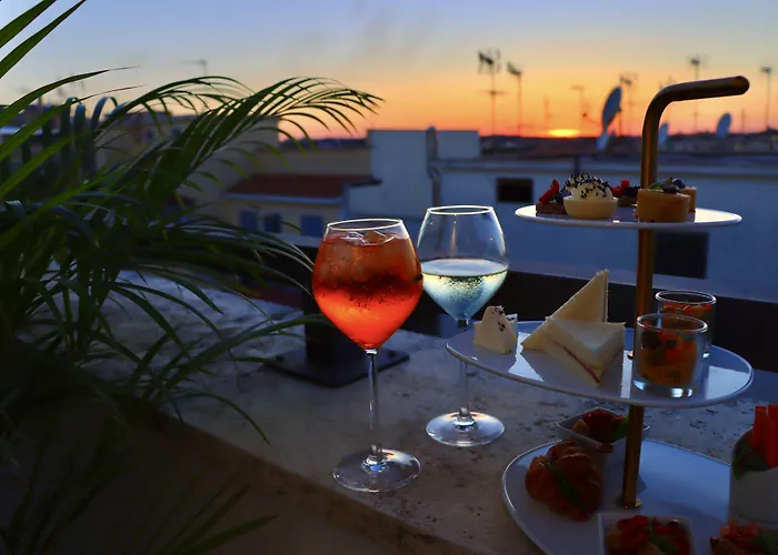 Ξενοδοχείο Dotcampus Center 3*