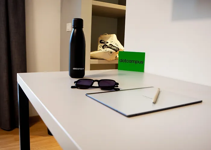 Ξενοδοχείο Dotcampus Center